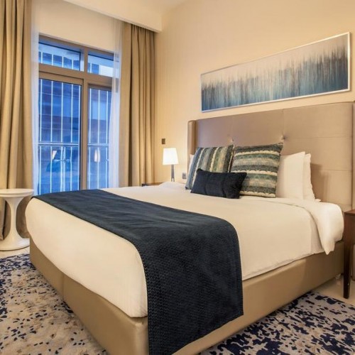 Avanti Hotel